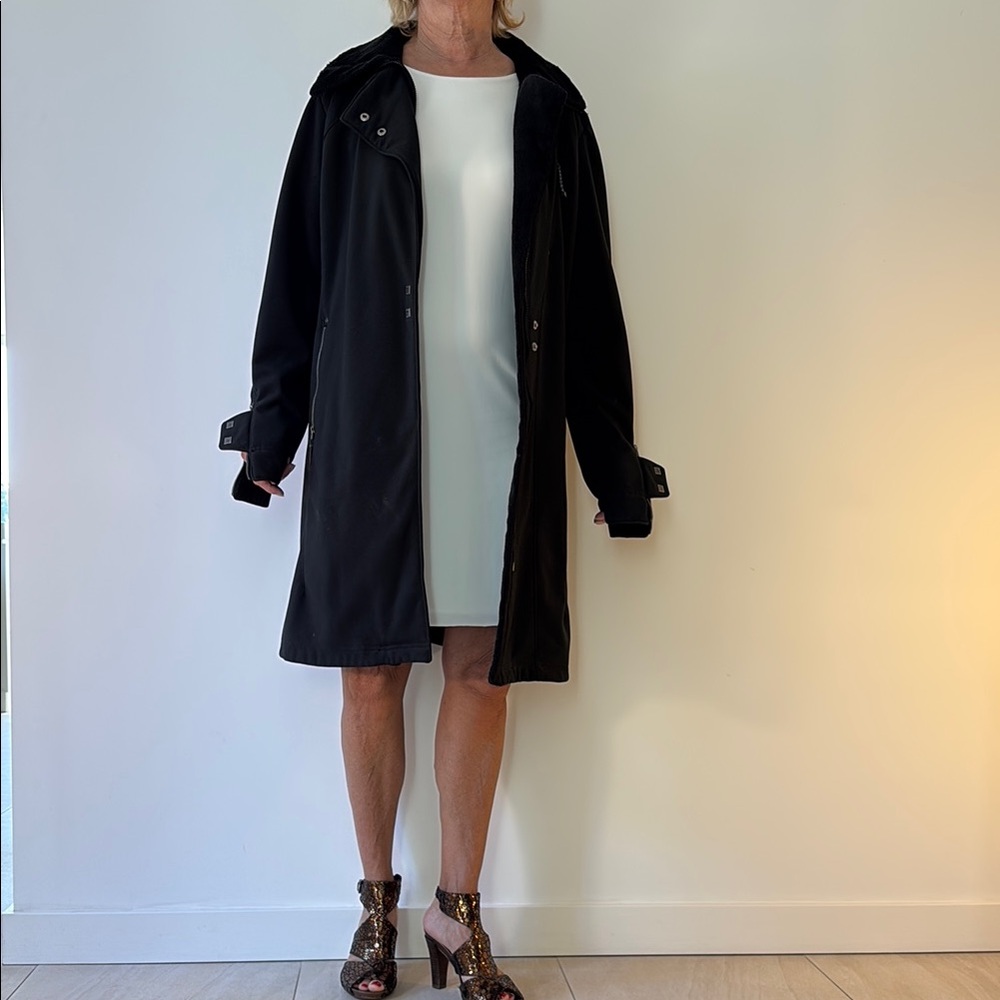 Mountain Hardwear Black Trench Coat